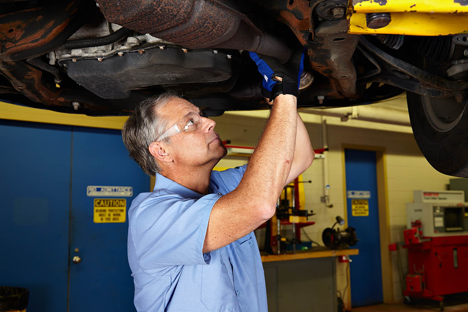 CARB Compliant Catalytic Converters | Walker Exhaust Systems